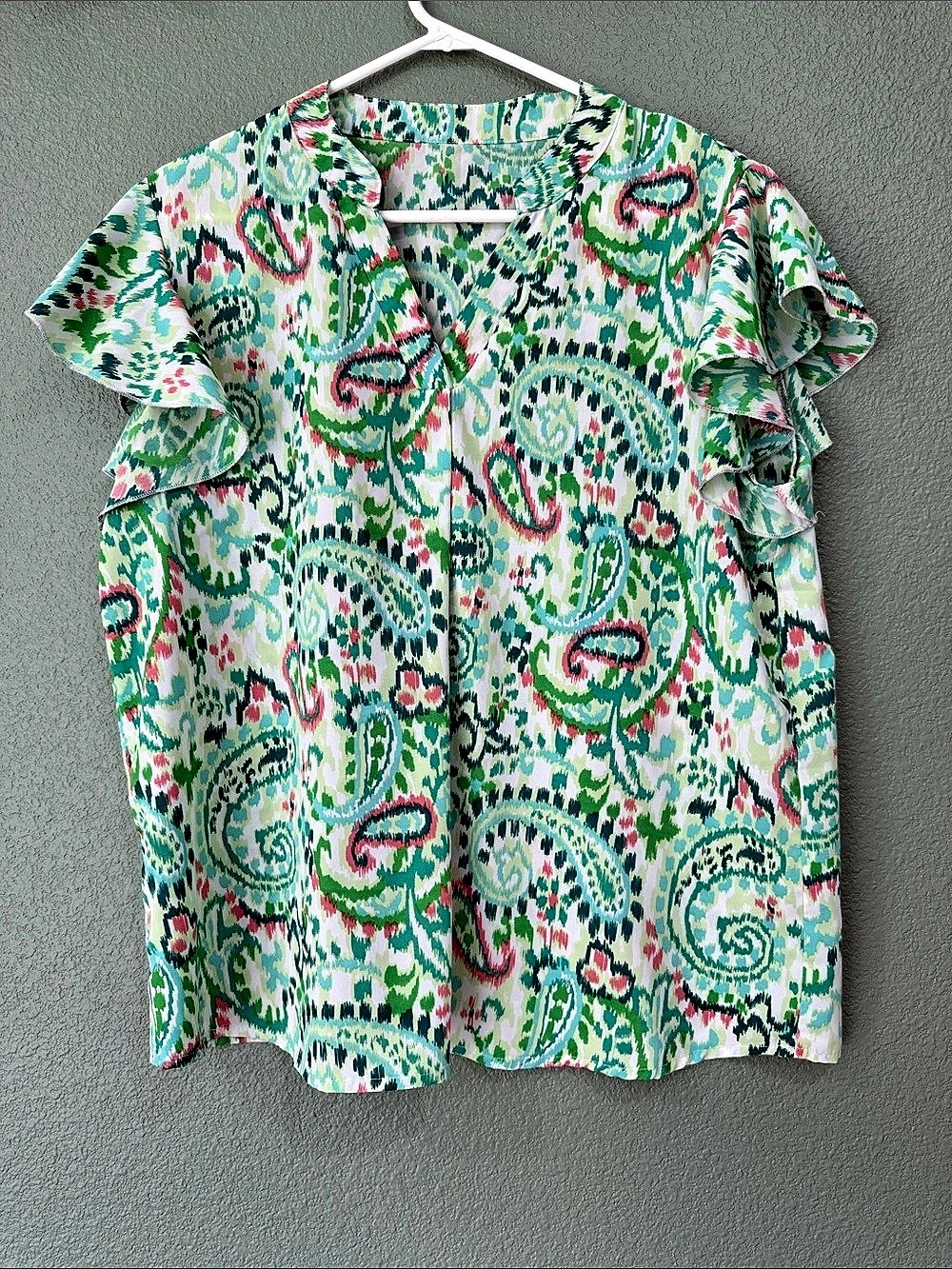 SHEIN Paisley Ruffle Sleeve Blouse in Green & White Like New